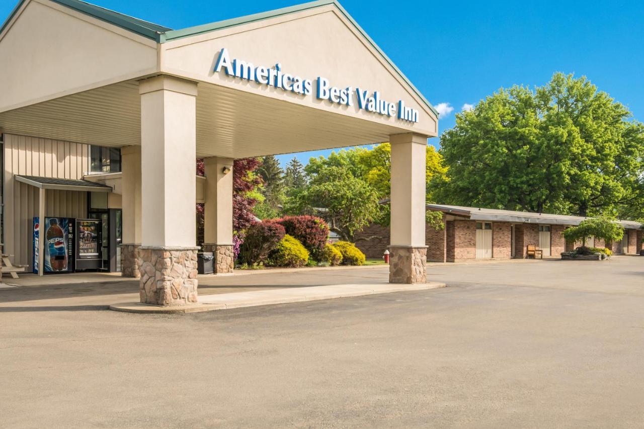 Americas Best Value Inn-Painted Post Extérieur photo