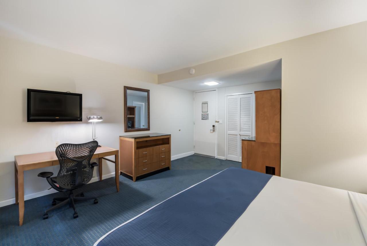 Americas Best Value Inn-Painted Post Extérieur photo