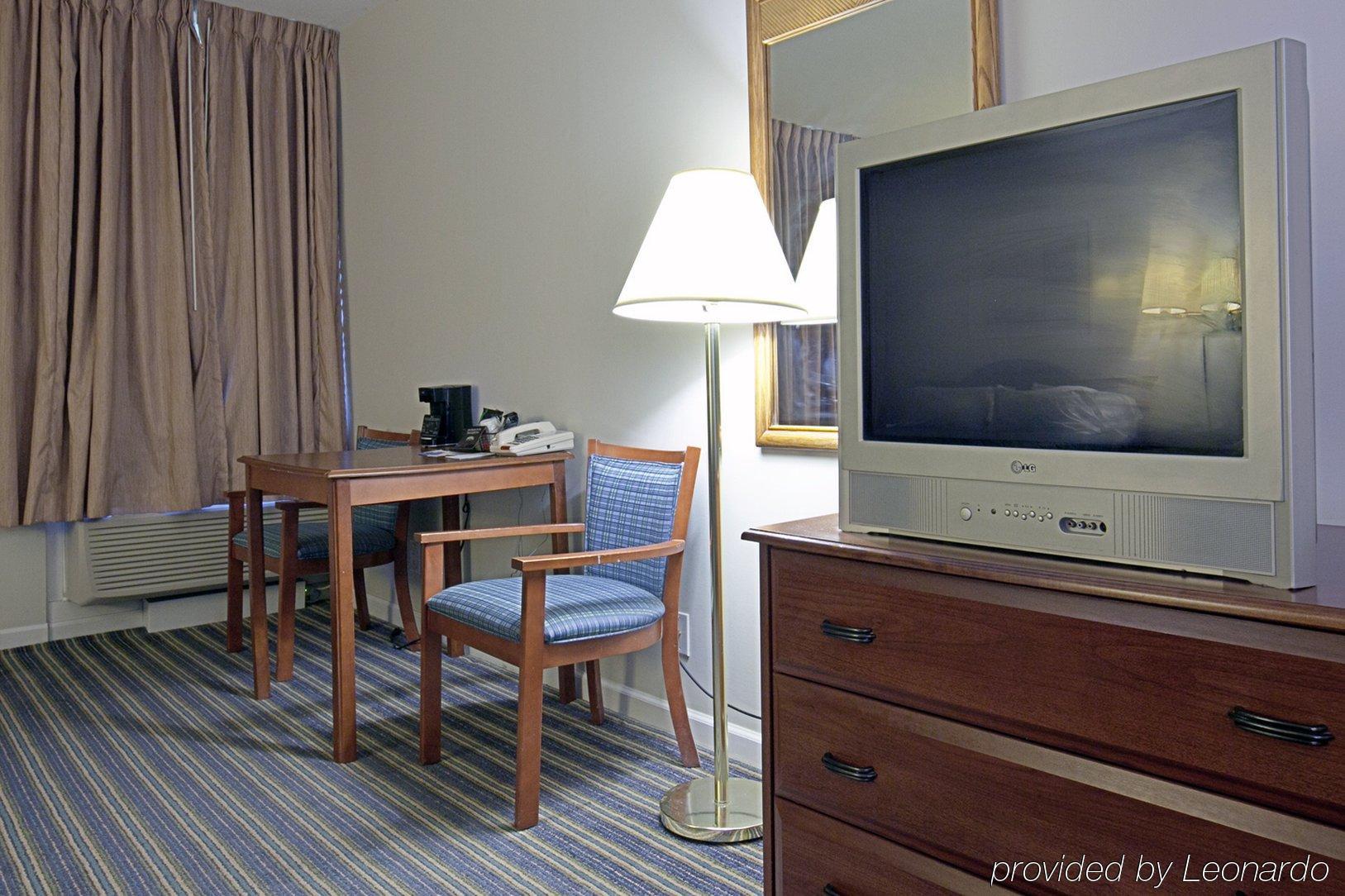 Americas Best Value Inn-Painted Post Chambre photo