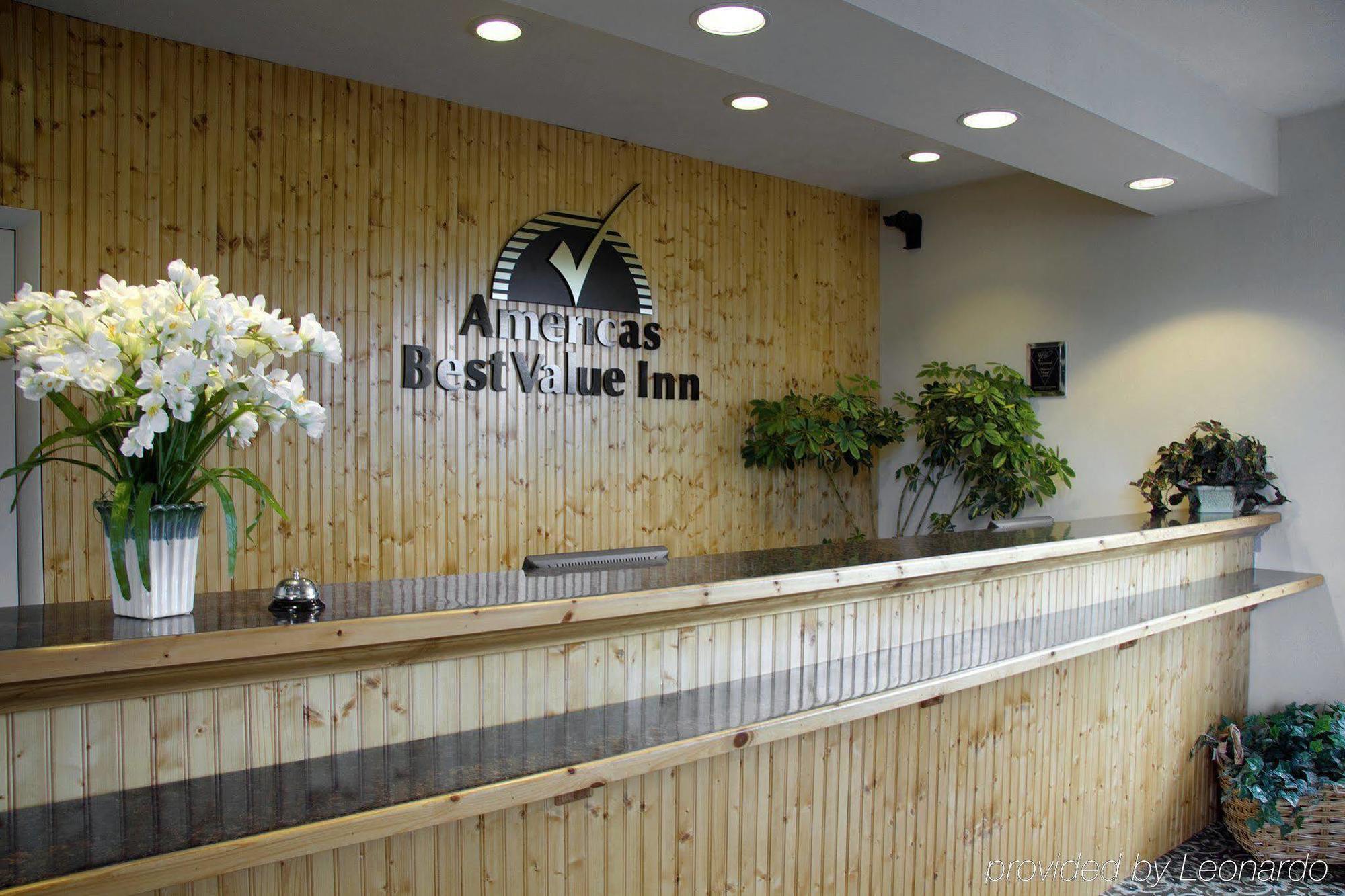 Americas Best Value Inn-Painted Post Extérieur photo